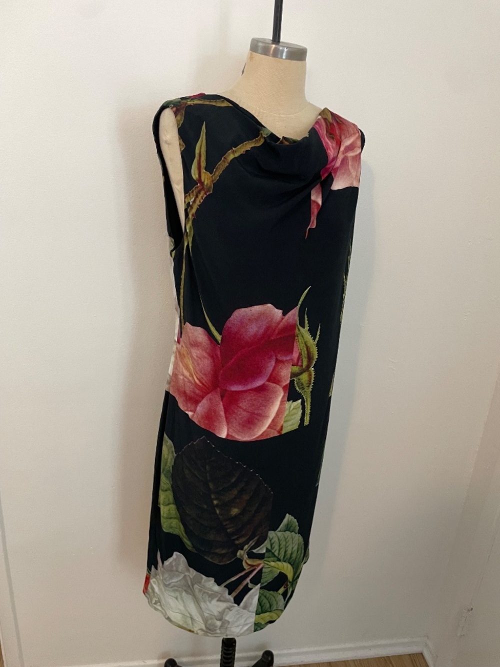 Vivienne Westwood Anglomania Black Floral Print Midi Cocktail Dress, Size US 10 - Picture 3 of 14
